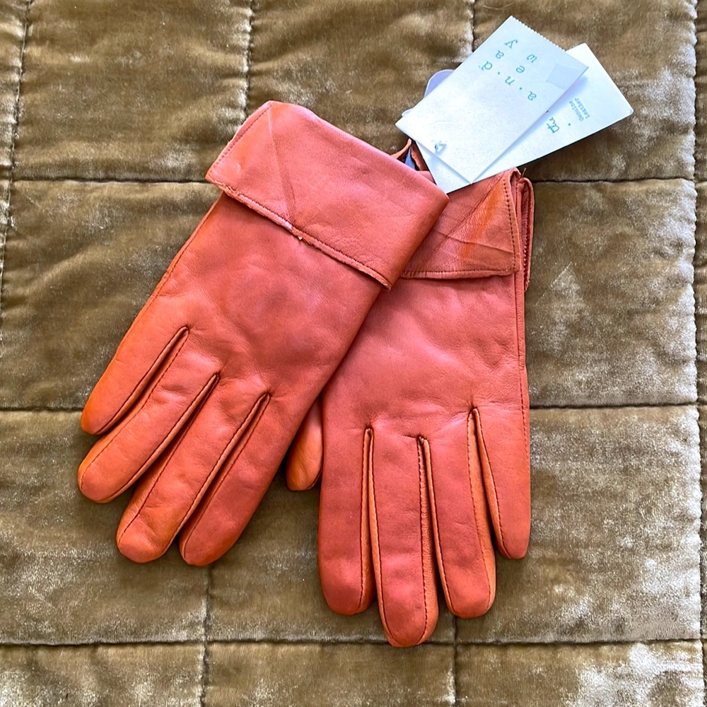 NWT A New Day Genuine Leather Gloves size XS/S